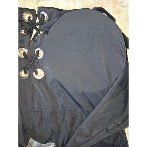 COASTAL WAVES- swimwear 1 piece black ribbed with silver hardware 3XL - Picture 5 of 6